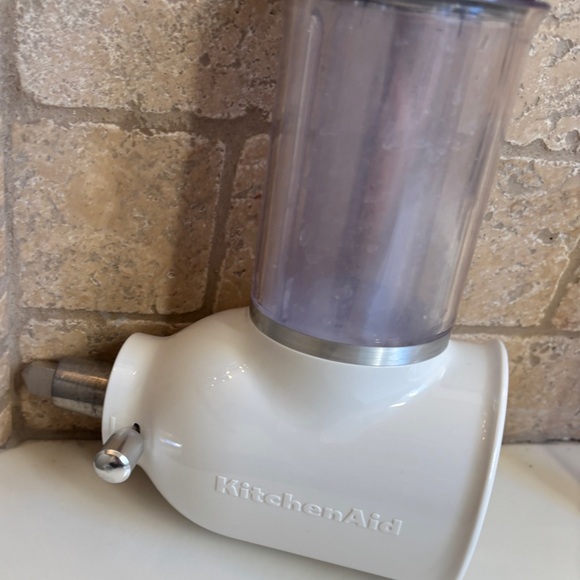 Kitchenaid Mixer Fresh Prep Slicer/Shredder Attachment Excellent Condition - Picture 6 of 7